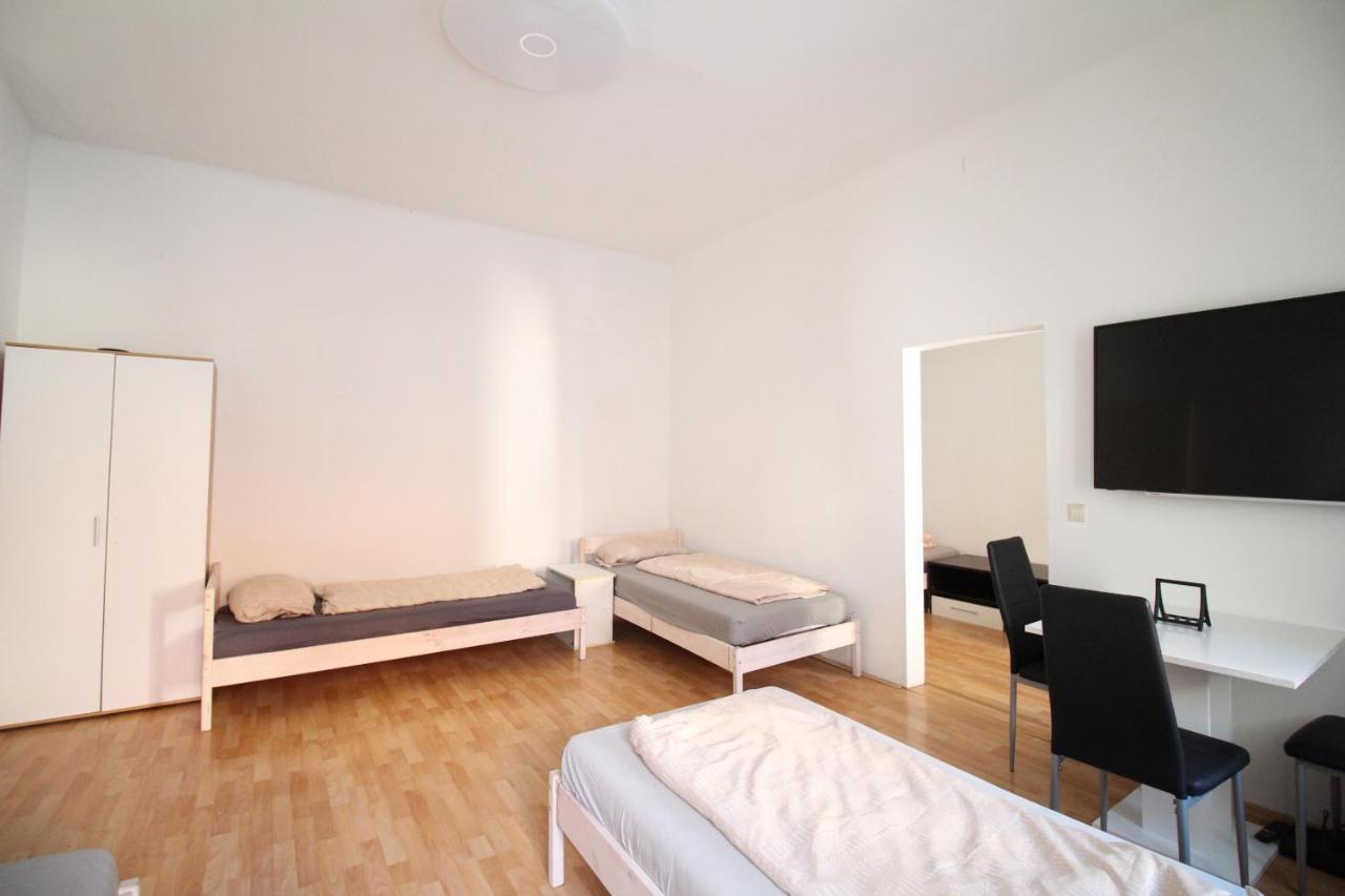 Family Apartment 5P Kl A Bécs Kültér fotó